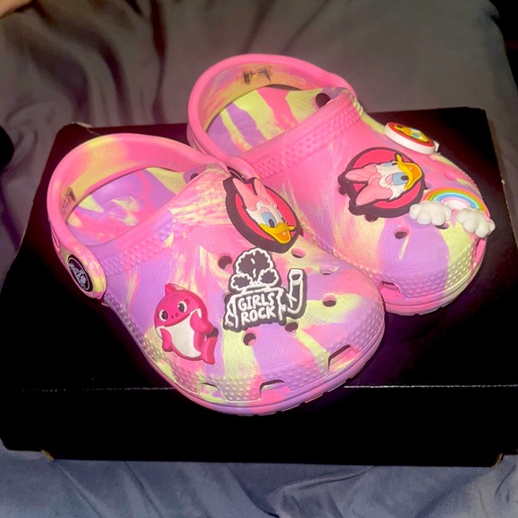 Crocs, Tye Dye color, size 6 in toddlers - Picture 1 of 2